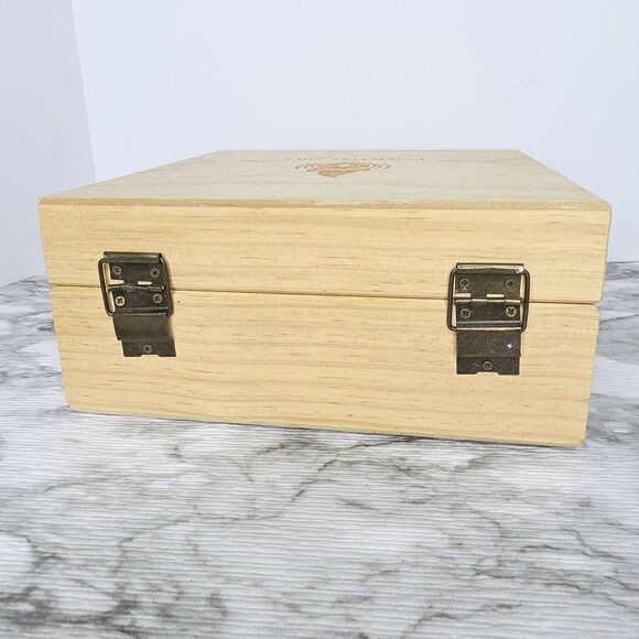 Wooden Essential Oil Box 36 Grid Storage Case Organizer Foam Pad Bottle Labels - Picture 8 of 10